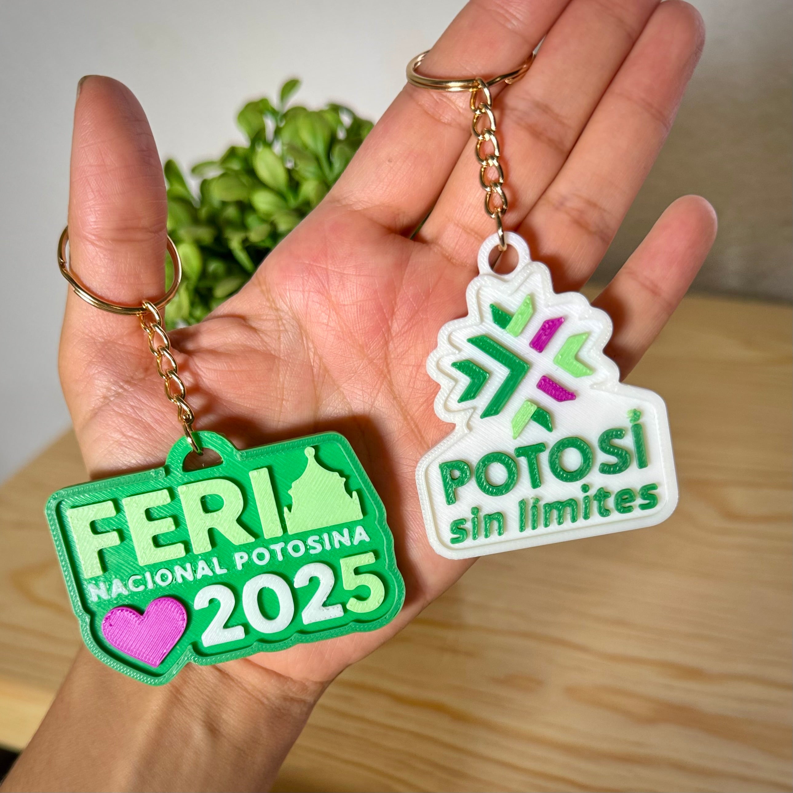 Llaveros Personalizados “Con Chip Nfc” a 4 colores   🔑✨