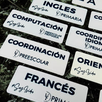 Señalética adherible Personalizada 20×12 cm (con logo)
